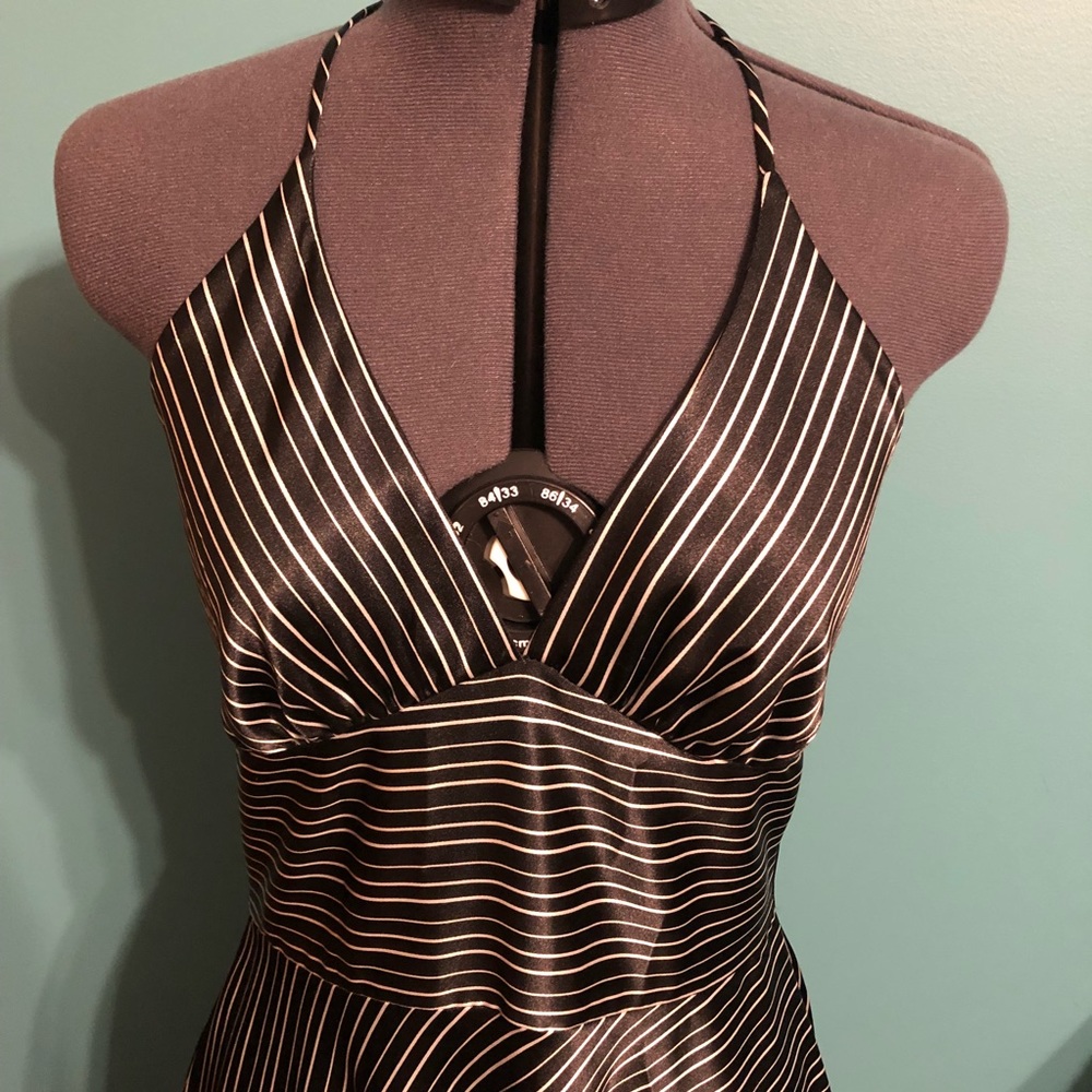 ⚡️HP⚡️Black and white striped halter dress - Picture 4 of 6